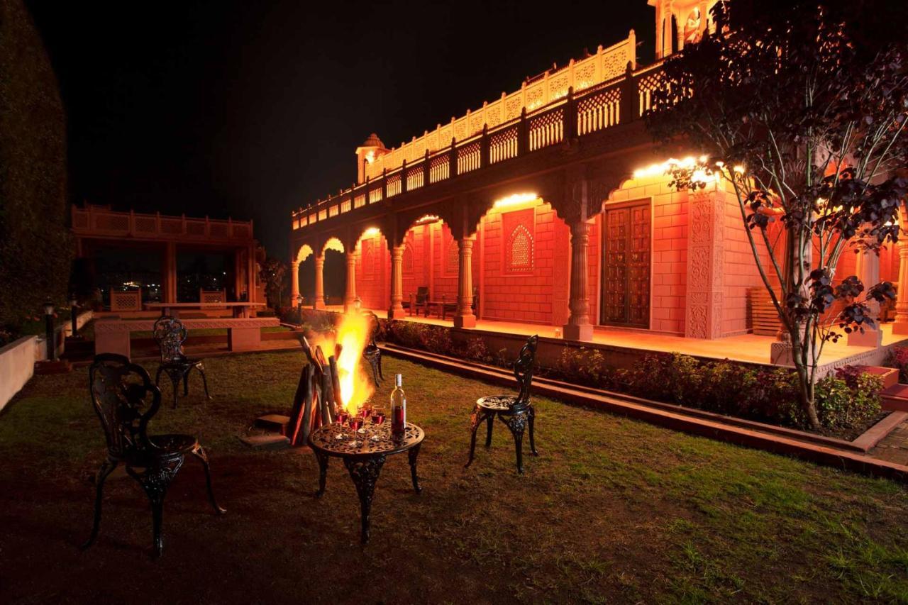 Stayvista At Pink Palace Rajasthani Decor Ooty Exterior foto